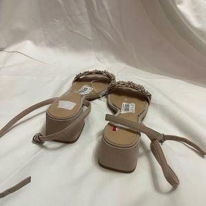 Cooper key high heels size 6.5